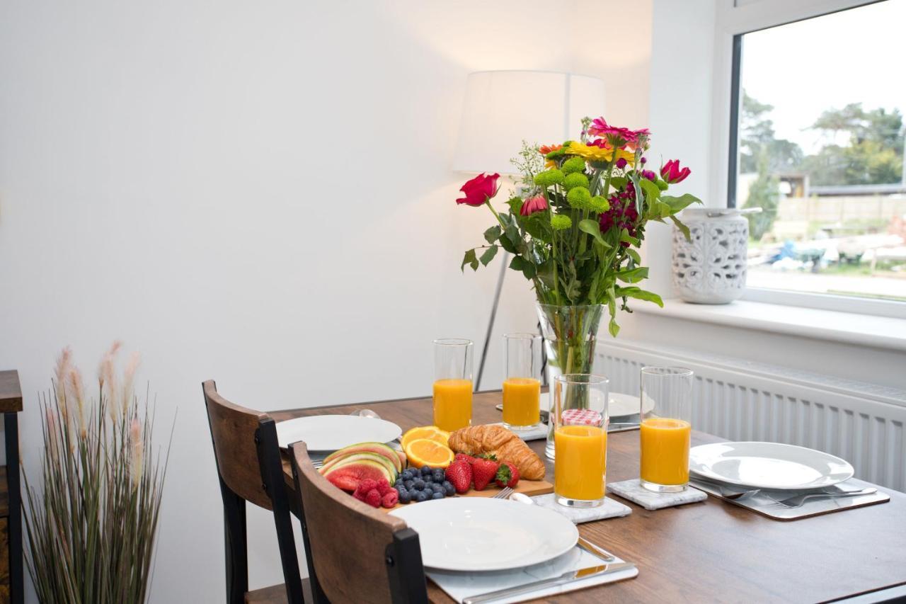 The Bearded Goat Den - A Rural Retreat At This Modern Holiday Cottage Saint Leonards Екстер'єр фото